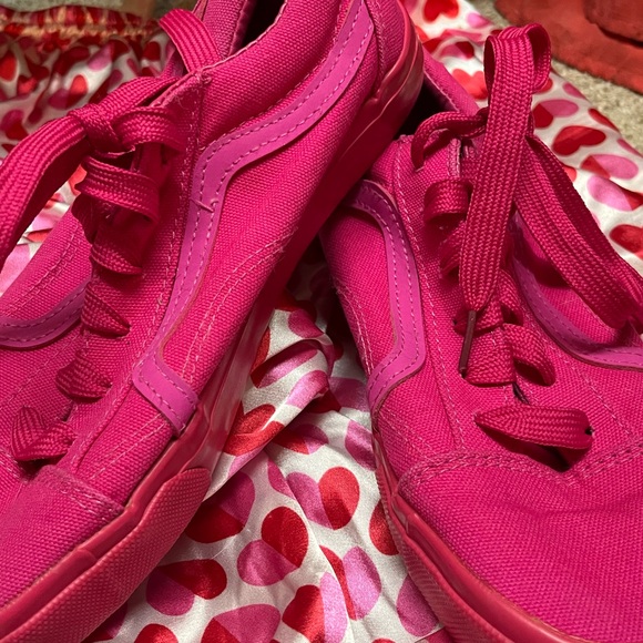 Women’s Vans - Picture 4 of 4